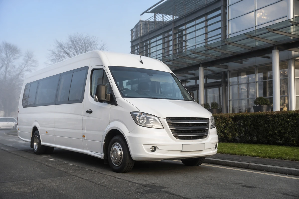 13 Seater Minibus Hire