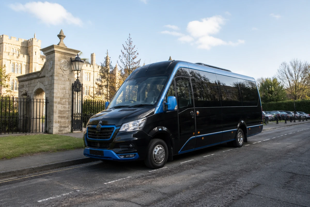 Minibus Hire in Fallowfield